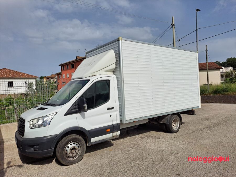 FORD TRANSIT CABINATO