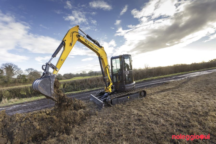 Escavatore New Holland E29B SR