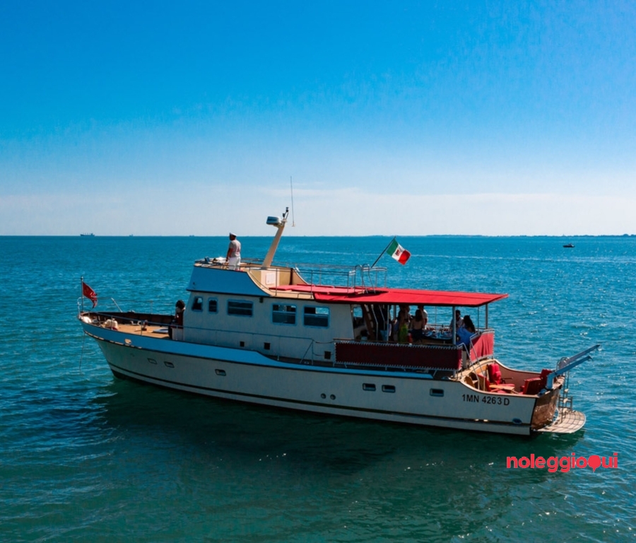 Noleggio Barca a Venezia - De Poli Superior Trawler 1969