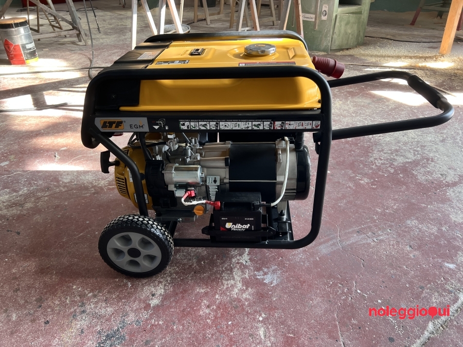 Noleggio Generatore di Corrente Portatile – 7,5 kW