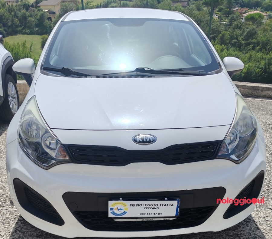 Noleggia subito una Kia Rio 1.2 GPL!