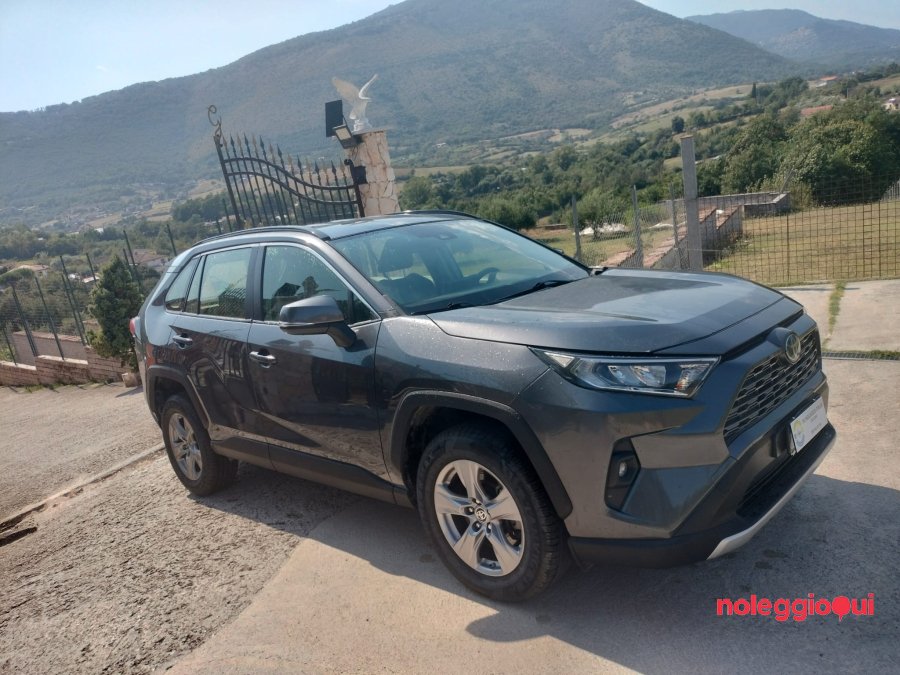 TOYOTA RAV4 Full Hybrid Aut. (2022) — PRONTA CONSEGNA! SENZA BUSTA PAGA